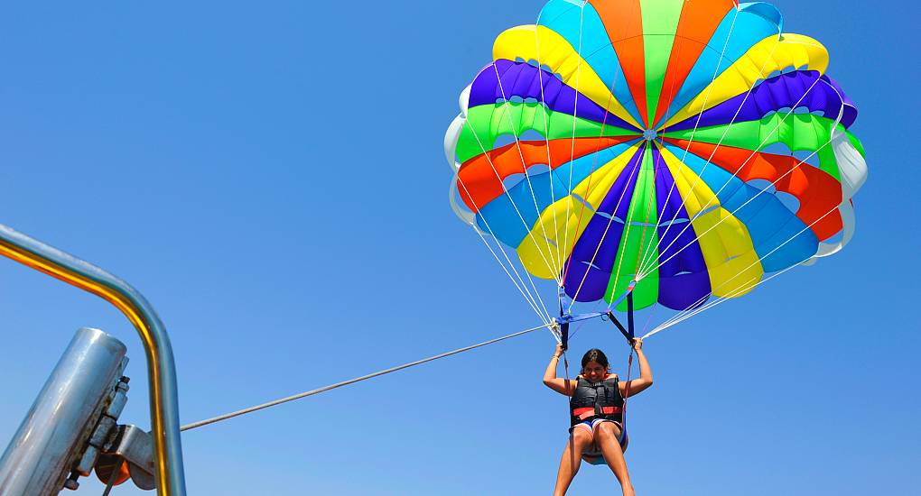 Parascending