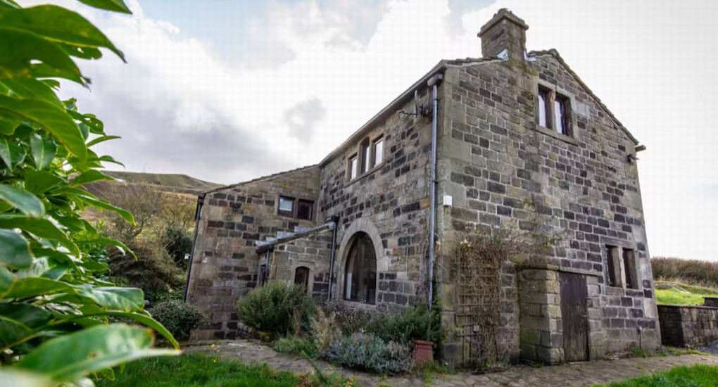 The Stabletree Hen Party House exterior: Countryside accommodation near Manchester and Leeds