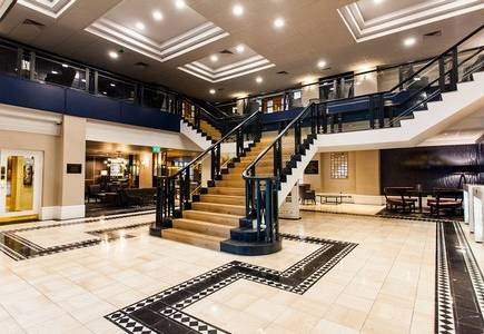 4 Star Bubbles Weekend